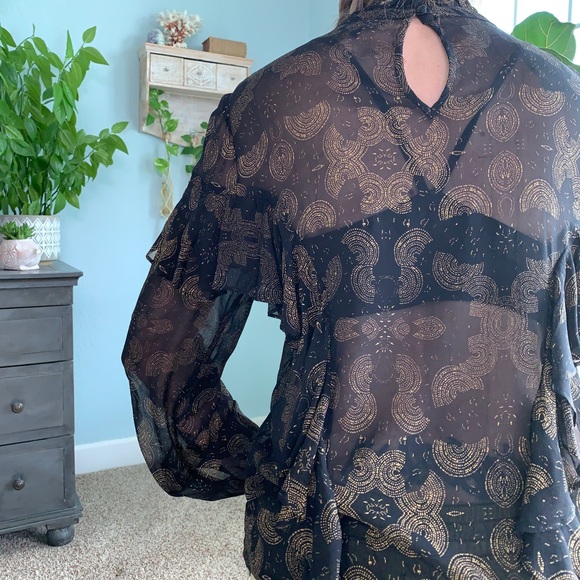 Lucky Brand Sheer Ruffled Blouse - Picture 3 of 4
